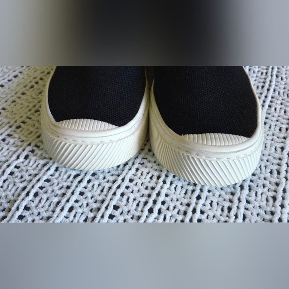 Cariuma IBI Slip-On Black knit Sneakers Women's Size 9.5 - Picture 5 of 8